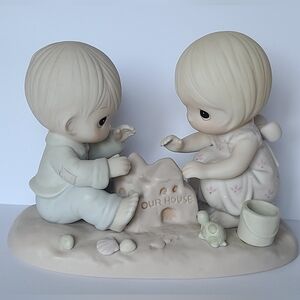 Precious Moments God Bless Our Home Boy Girl Porcelain Collectible Figurine
